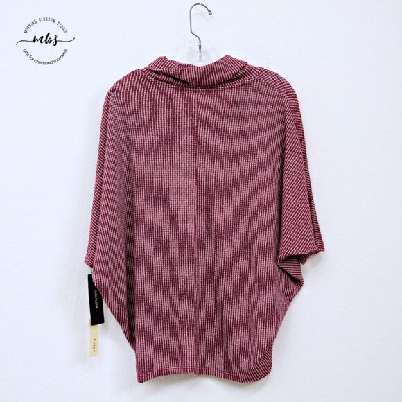 NWT Korye Cowl Neck Dolman Sleeves Oversized Sweater Burgundy White Women S - Picture 3 of 10